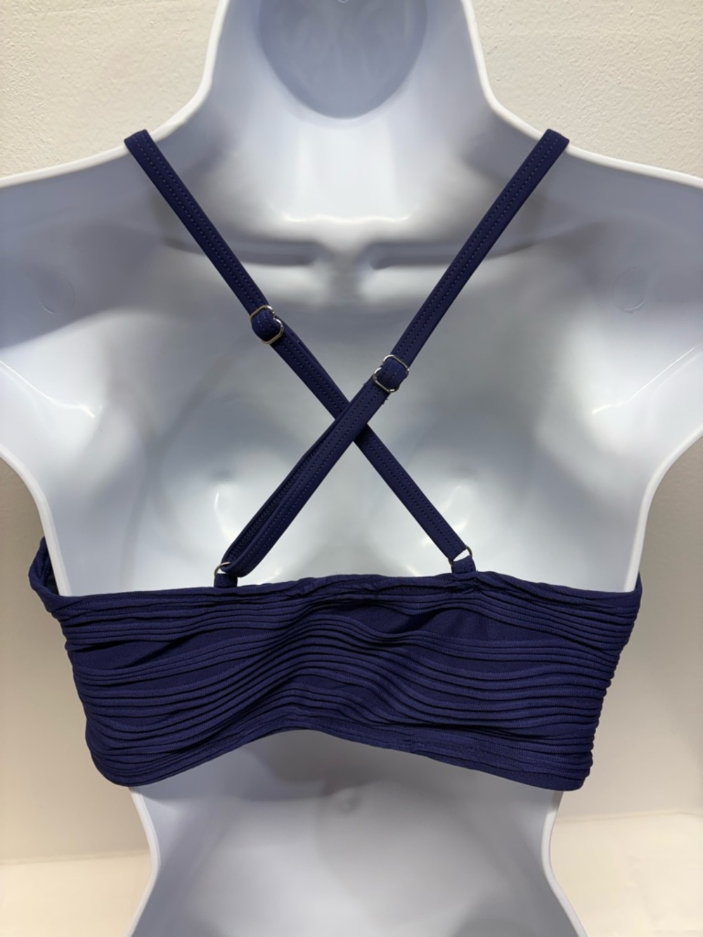 Navy Textured High-Waist Bikini Set with U-wire Detail cut out swimsuit Large - Picture 4 of 8